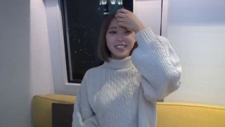 【V888AV】约了个黑衣苗条妹子，按着头口交舔弄互摸大力猛操，呻吟娇喘快速抽插搞出血